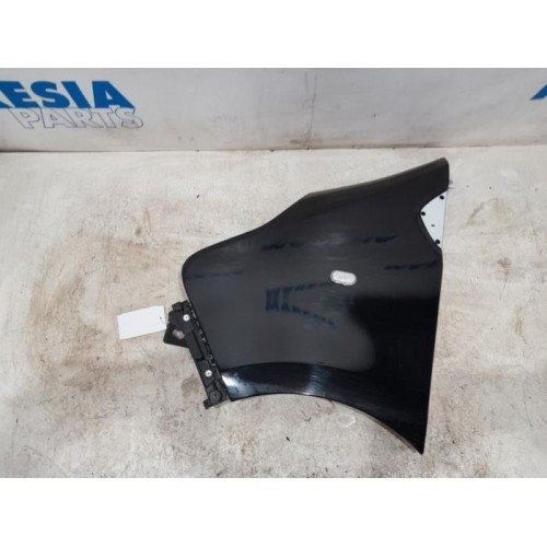Renault - Trafic - Scherm links-voor