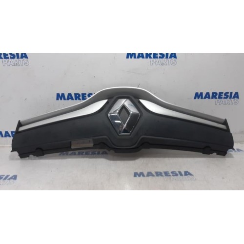 Renault - Kangoo - Grille