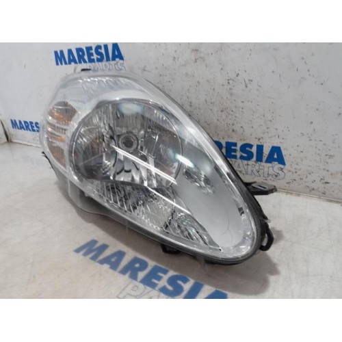 Fiat - Punto Grande - Koplamp rechts