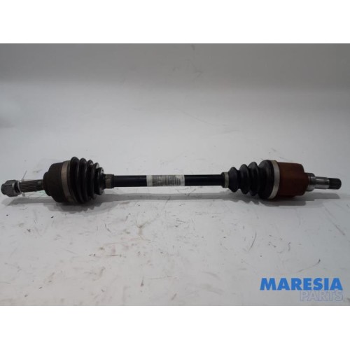 Citroen - C3 - Aandrijfas links-voor