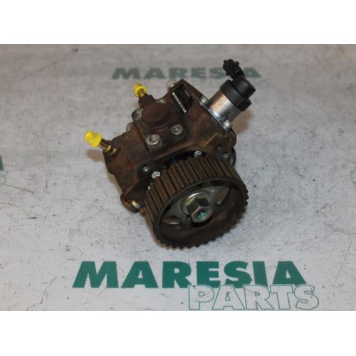 Peugeot - 206 - Brandstofpomp Mechanisch