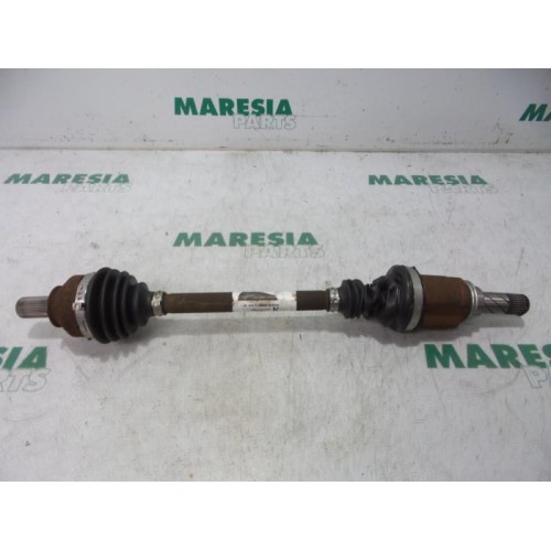 Renault - Twingo - Aandrijfas links-achter